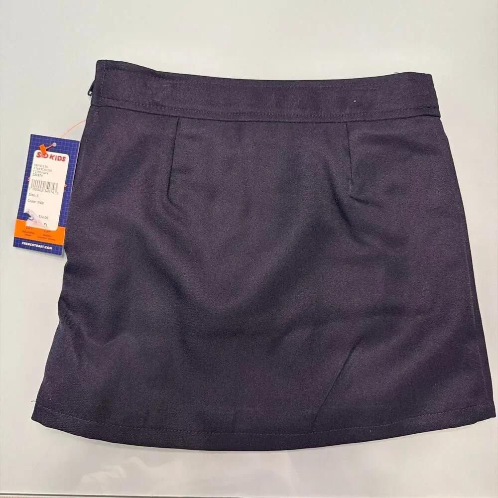 NWT French Toast Girls Navy blue pleated mini skirt with buckle detail